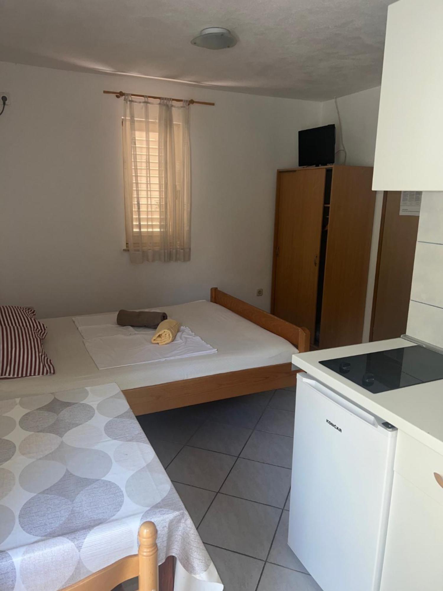 Apartments Svekric Novalja Luaran gambar
